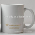 taza de café de gres blanco